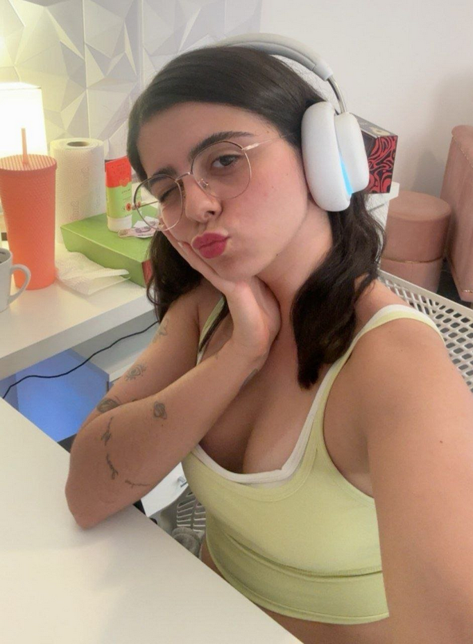 paula nobre (streamer namorada do brtt) #7YJ83iqa