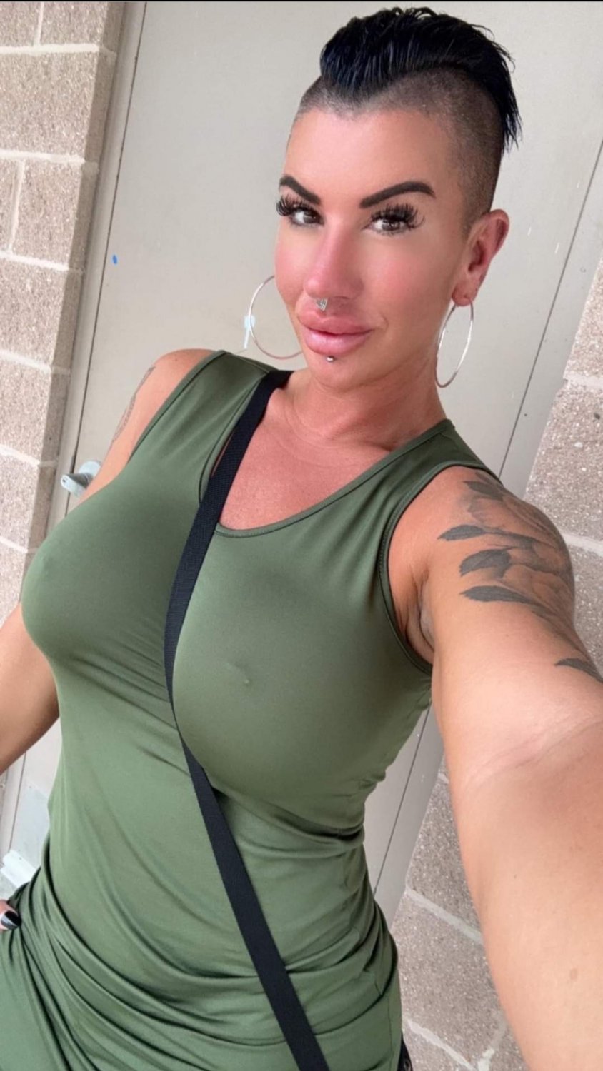 Mohawk milf #WFKC0h3o