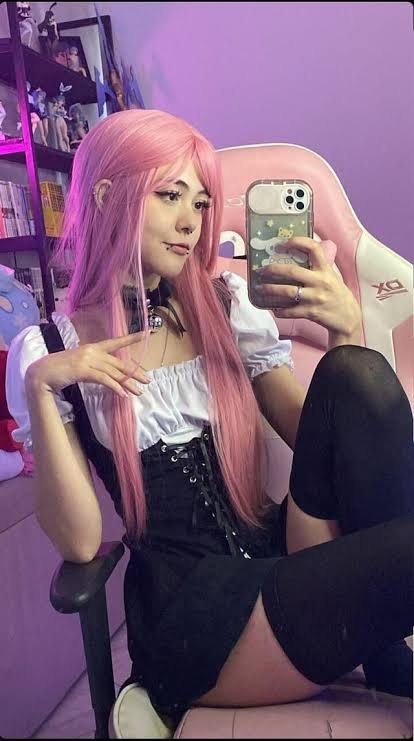 Say cat gostosinha sem peito do tiktok #rTKIOutX