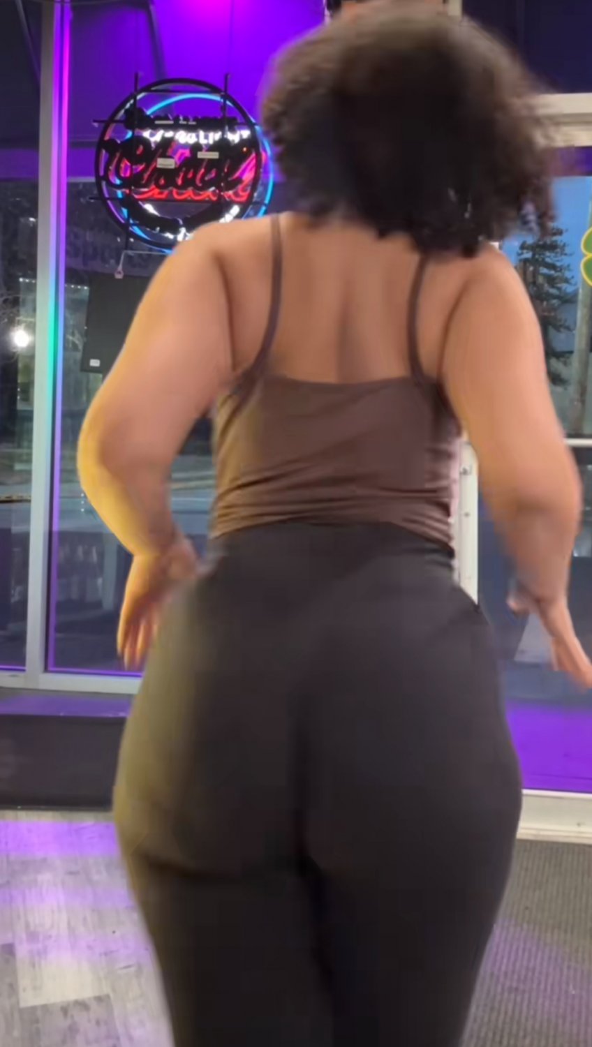 Sexy curvy cutie #KYUPVhFC