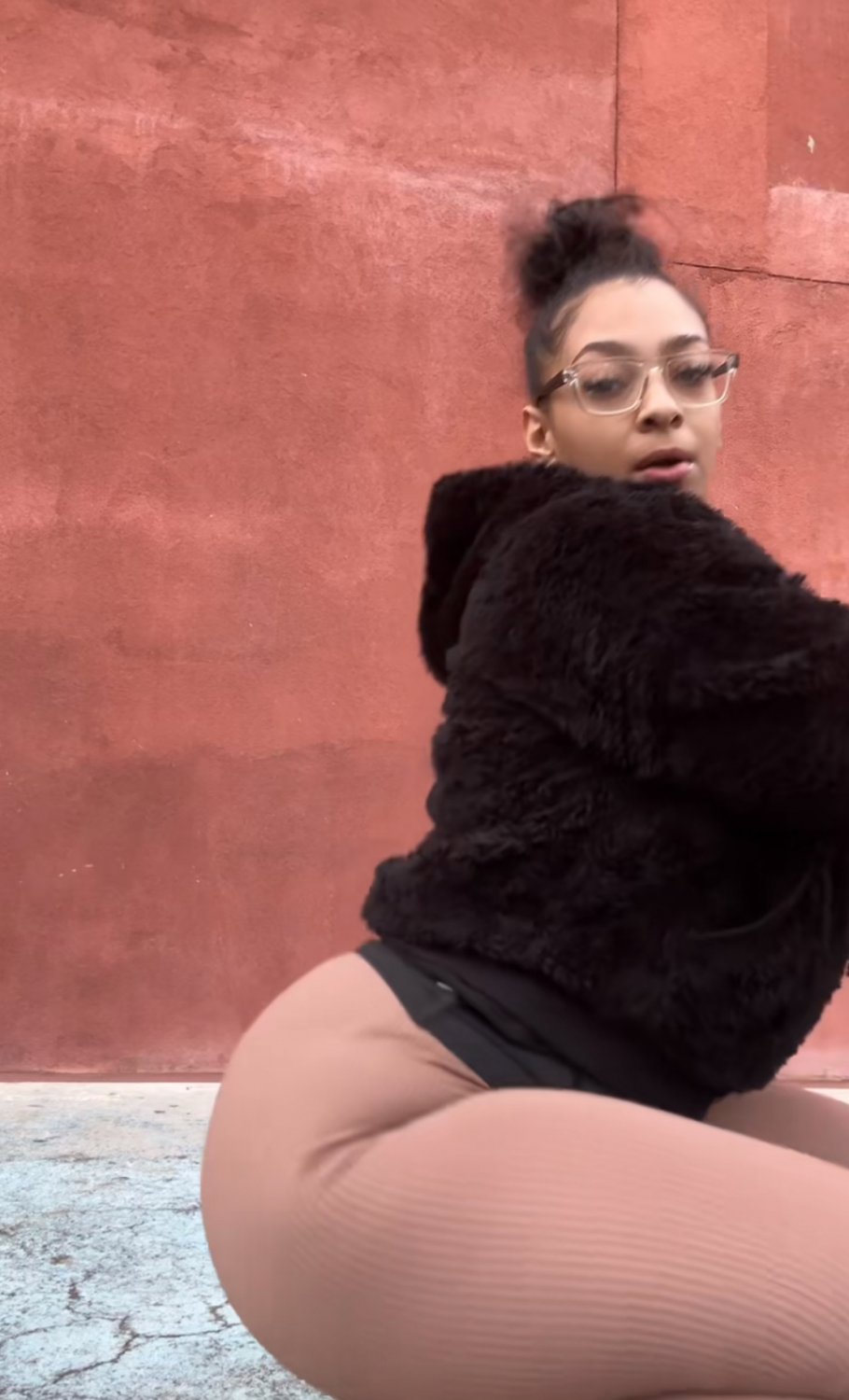 Sexy curvy cutie #S20tnKe3