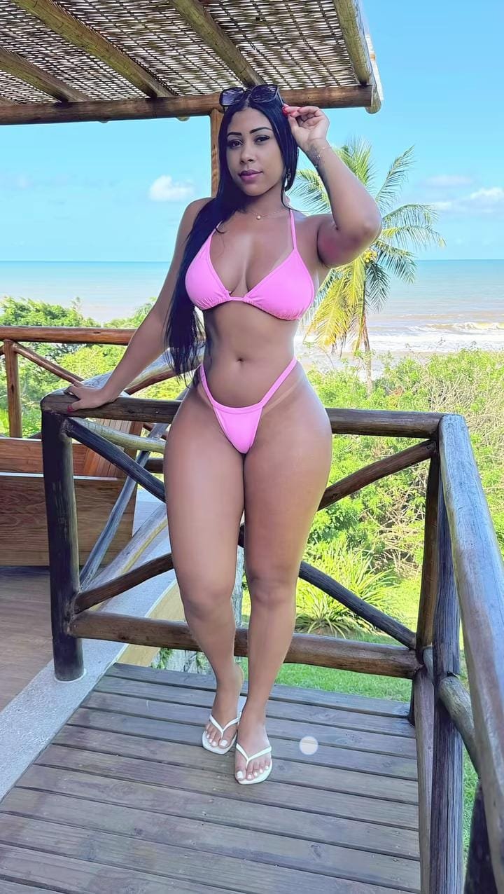 Rafaella Fernandes, vadia rabuda gostosa #7P9osODm