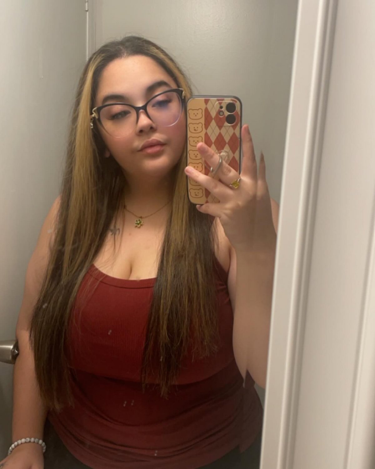 Huge tit slut begs to be posted #jE1N32M1