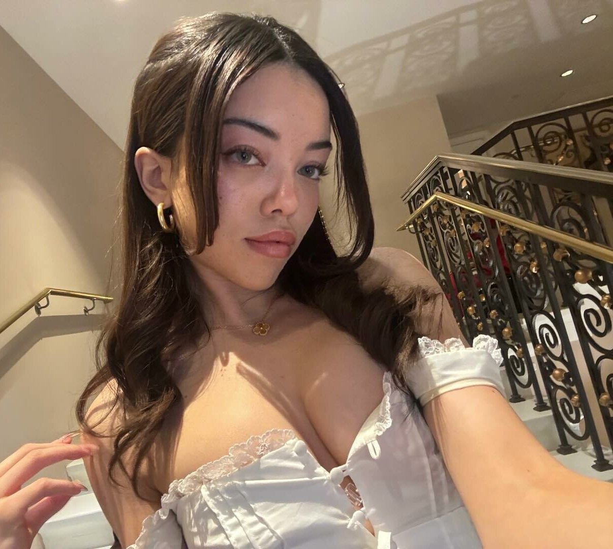 Kaitlynn Rhenea ASMR (youtuber) influencer #g77agM6V