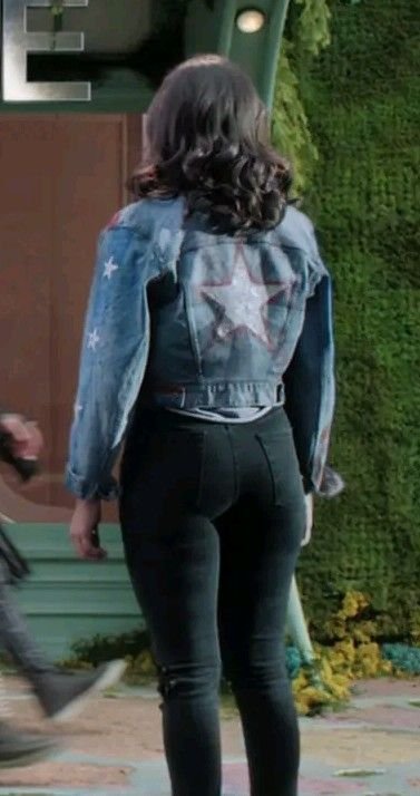 America Chavez sexy ass in tight jeans #EL06o8fw