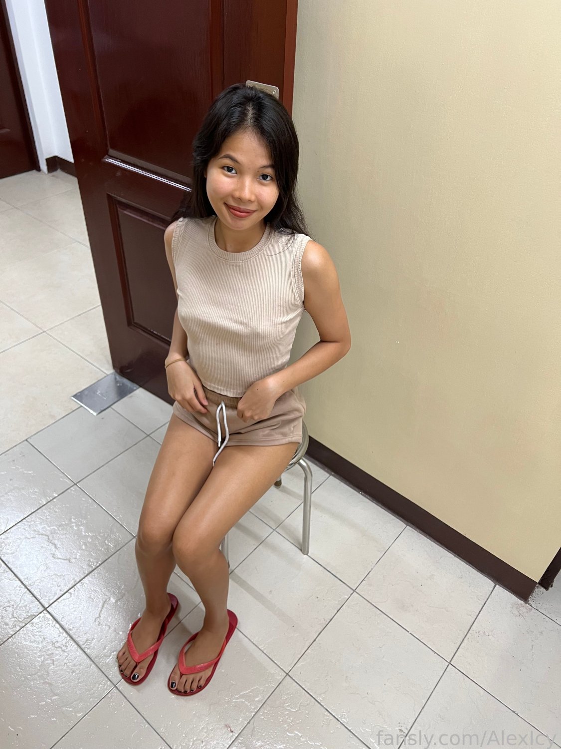 AlexIcy #rLjVDb3r